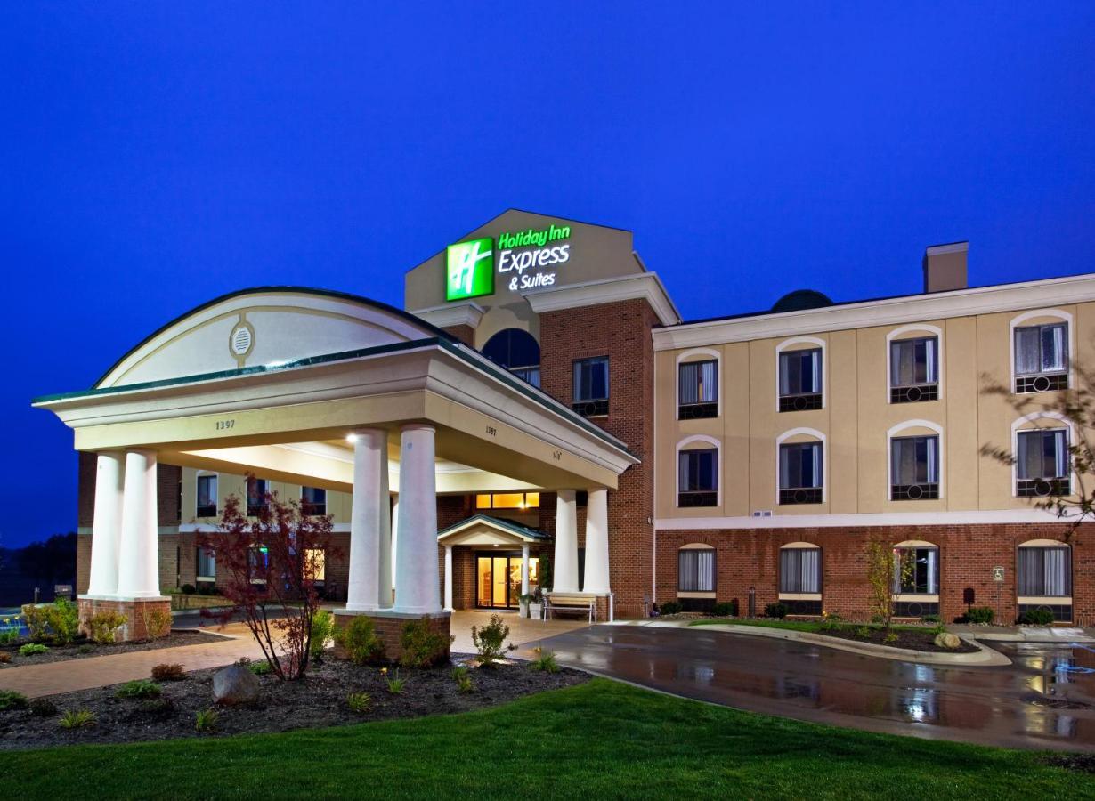 Holiday Inn Express And Suites Detroit North-Troy By Ihg מראה חיצוני תמונה