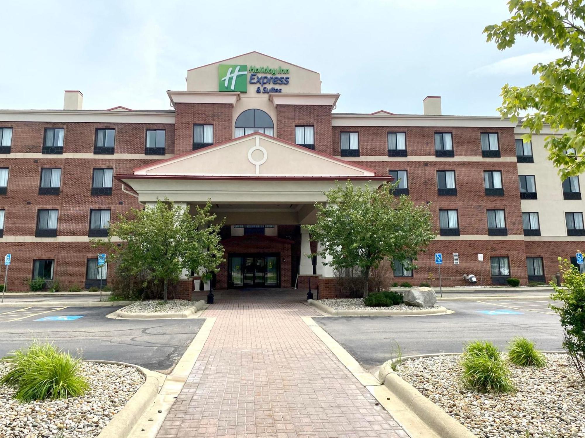 Holiday Inn Express And Suites Detroit North-Troy By Ihg מראה חיצוני תמונה